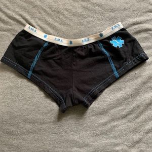 Boy short panties